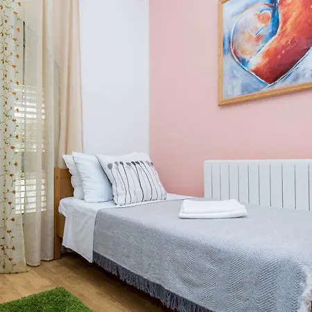 Luka 2 * Baska (Krk)