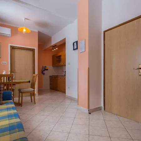 Apartament Luka 2