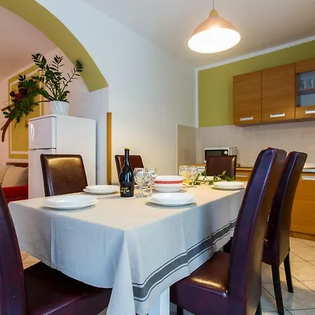 Apartament Luka 2 Baška