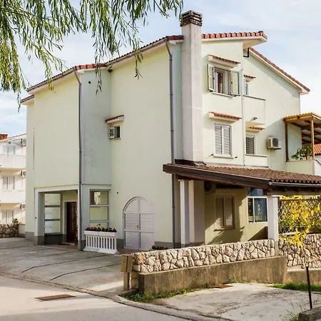 Luka 2 Apartament *
