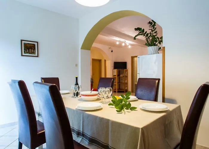 Apartament Luka 2
