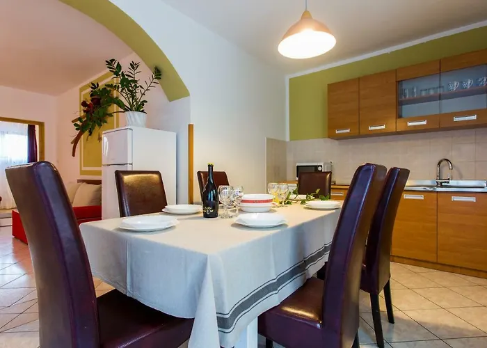 דירה Luka 2 באסקה